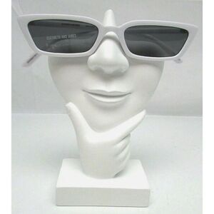 elizabeth and james white Small Rectangle frame black lens sunglasses wg01su03